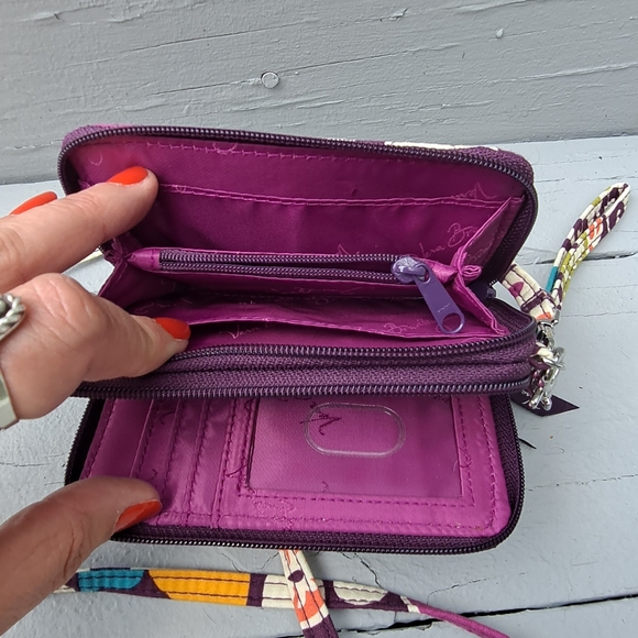 Vera Bradley crossbody wallet - Picture 3 of 3